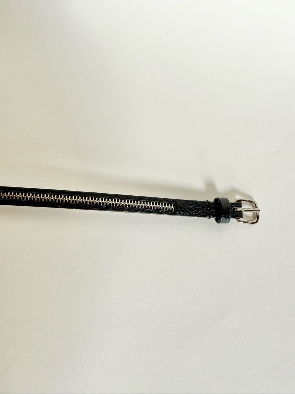 Thin Zipper Black Belt